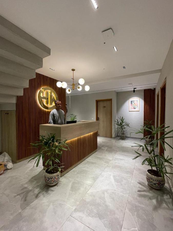 Hotel West Inn Premium Kharar Esterno foto